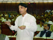 انتخابی اصلاحات کے لیے حزب اختلاف کے ساتھ بیٹھنے کو تیارہیں چوہدری نثارعلی