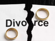 کیا اب میاں بیوی گاڑی کے دو پہیے نہیں ہیں