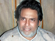 اڈیالہ جیل کے قیدی نے محمود خان کو گھر دینے کا بھی اعلان کردیا