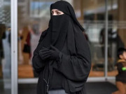 سوئٹزرلینڈ؛ نقاب پر پابندی اور خلاف ورزی پر سزا کا اطلاق یکم جنوری سے ہوگا 