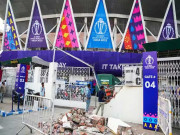 ایڈن گارڈنز کولکتہ کی بیرونی دیوار کا ایک حصہ گرگیا