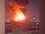 کراچی تولیہ فیکٹری میں آگ بھڑک اٹھی سارا سامان جل کر خاکستر