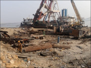 کراچی چھ بحری جہازوں کی غیرقانونی بریکنگ اور 26 کروڑ کی نقد ادائیگی کا انکشاف