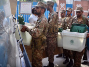 الیکشن کمیشن کا عام انتخابات میں فوج کی خدمات حاصل کرنے کا فیصلہ
