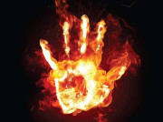 کراچی شوہرنے بیوی پرپیٹرول چھڑک آگ لگا دی جھلس کردونوں جاں بحق