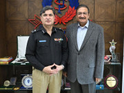 آئی جی سندھ رفعت مختار راجہ سے چیئرمین پی سی بی ذکا اشرف کی ملاقات