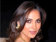 ٹی وی پر آنے کا کوئی ارادہ نہیں فلموں پر ہی پوری توجہ دونگی لارا دتہ  