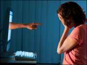 بچوں کو آن لائن ہراسانی سے بچائیے