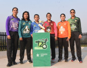 ویمنز کرکٹ چیمپئن شپ پلیئرز آپس میں الجھ پڑیں