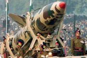 بھارت کا اسلحہ کی خریداری تیز کرنے کا اعلان