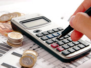 کیسے بناتی ہیں آپ گھر کا بجٹ