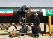 ایران پائپ لائن پر امریکی پابندیوں کے اطلاق کا امکان نہیں وزیرِ توانائی