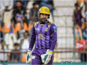 پی ایس ایل9 کنگز کیخلاف میچ سے قبل سرفراز نے ٹریننگ شروع کردی