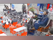 کراچی ہوٹل کے مالک نے ڈاکوؤں کو بھاگنے پر مجبور کردیا