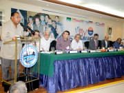 ایئرپورٹ پر جلنے والے برآمدی سامان کا فوری تخمینہ لگایا جائے ایس ایم منیر