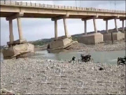 دریائے سندھ پر 9 ارب کی لاگت سے پل کا منصوبہ 19 ارب خرچ ہونے کے باوجود ادھورا