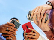 موبائل فون صارفین کی تعداد میں 37 لاکھ کی ریکارڈ کمی