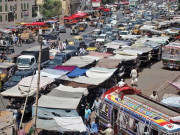 کے ایم سی کا ٹریفک مسائل کو حل کرنے کیلئے انسداد تجاوزات مہم کا فیصلہ