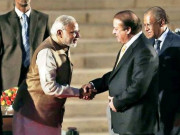 پاکستان ایک نظر میں میاں صاحب کی دلی یاترا