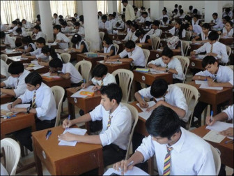 حکومت سندھ سے تعلیمی بورڈز کو نوٹیفکیشن جاری کردیا:فوٹو:فائل