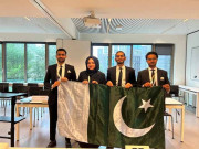 کراچی سے 4طلبا انٹرنیشنل کرمنل کورٹ کے مقابلوں میں حصہ لینے کیلیے ہالینڈ پہنچ گئے