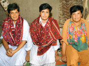 ابو نے ہمیں بیٹے بنا کر رکھا موٹر سائیکل بھی چلانا سکھائی  