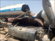 کراچی  ویلڈنگ کے دوران آئل ٹینکر پھٹنے سے ویلڈر جاں بحق دو افراد شدید زخمی