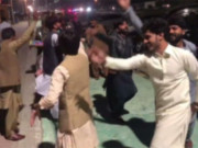 کراچی ڈیفنس میں ڈانس کرنے پر دو گروپوں میں تصادم تین افراد زخمی