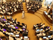 خیبرپختونخوا اسمبلی کے سینئرحکومتی ارکان کی قائمہ کمیٹیوں میں شامل ہونے سے معذرت