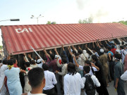 گستاخانہ فلم کیخلاف احتجاج اسلام آباد میں 6چوکیاں نذر آتش فوج طلب 