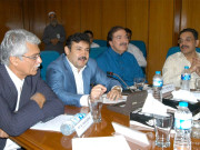 جی آئی ڈی سی ریٹ میں کمی نہیں ہوگی وزیر ٹیکسٹائل   