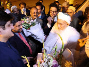 محرم عشرہ داؤدی بوہرہ جماعت کے روحانی پیشوا کراچی پہنچ گئے