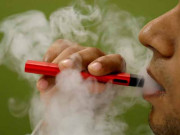 کراچی میں کم عمر بچے اور بچیوں میں ویپ کے استعمال میں خطرناک حد تک اضافہ