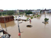 طوفانی بارشیں عوام کی حرماں نصیبی