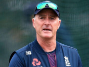 سابق انگلش کرکٹر گراہم تھارپ کی موت ٹرین کی ٹکر سے ہونے کا انکشاف