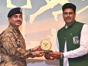 اولمپیئن ارشد ندیم کی تاریخی کامیابی کے اعزاز میں جی ایچ کیو میں پروقار تقریب