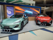 کراچی مقامی سطح پر تیار بجلی سے چلنے والی گاڑیاں متعارف