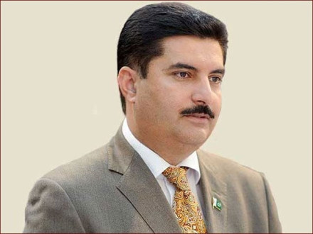 خیبرپختونخوا سے فوج چلی جائے تو پی ٹی آئی دو دن صوبہ نہیں سنبھال سکتی، گورنر کے پی