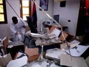 کلفٹن تھانے میں رپورٹنگ روم کی چھت کا پلستر گرنے سے لیڈی سمیت 2 اہلکار زخمی