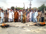 حیدرآباد منشیات اور فحاشی کے اڈوں کے خلاف علاقہ مکین سراپا احتجاج