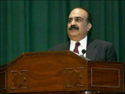 نگران حکومت نے قانون کے مطابق چیئرمین نادرا کو تعینات کیا، عدالت