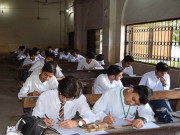 انٹربورڈ کراچی امتحانات میں اسسمنٹ کا معاوضہ فی سوال کی بنیاد پر دینے کا فیصلہ