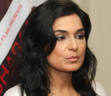 ’’پریشان حال‘‘ میرا افطاری کے وقت بیہوش ہوگئیں اسپتال داخل 