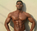 امریکا میں ملک کا نام روشن کرنیوالا تن ساز سلمان قوم کا ہیرو قرار