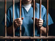 گھریلو خواتین کو ہیپناٹائز کرکے لوٹ مار کرنے والی 5 خواتین گرفتار