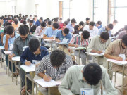 خیبرپختونخوا کے پی ایچ ڈی اسکالرز کلاس فور کی نوکریوں کیلئے درخواستیں دینے لگے