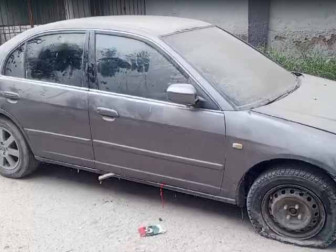 میانوالی: کھیلتے ہوئے کار میں بند ہونے سے 4 بچے دم گھٹنے سے جاں بحق