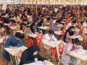 کراچی میں ایم ڈی کیٹ کے امتحان میں بدنظمی سے  طلبا اور والدین اذیت کا شکار