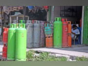 کراچی ایل پی جی کی غیرقانونی فروخت پر 172 دکانیں سیل