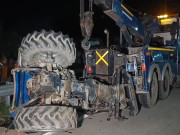 کراچی:  تیزرفتار ٹرالر مال بردار ٹرین سے ٹکرا گیا، مقدمہ درج